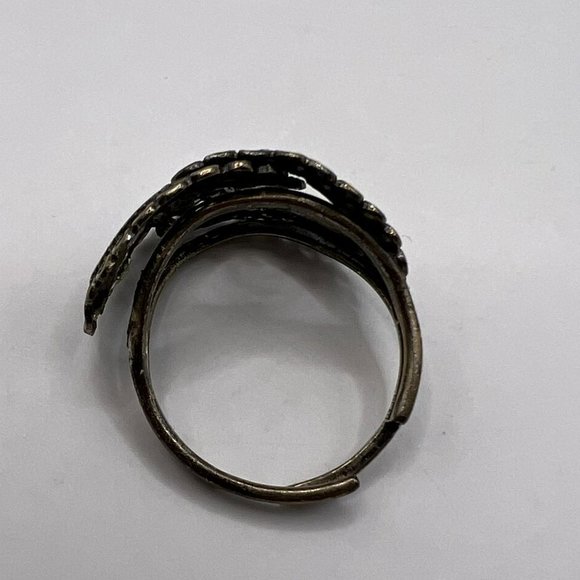𝅺VINTAGE Adjustable Overlapping Oval Circle Ring - Picture 5 of 6